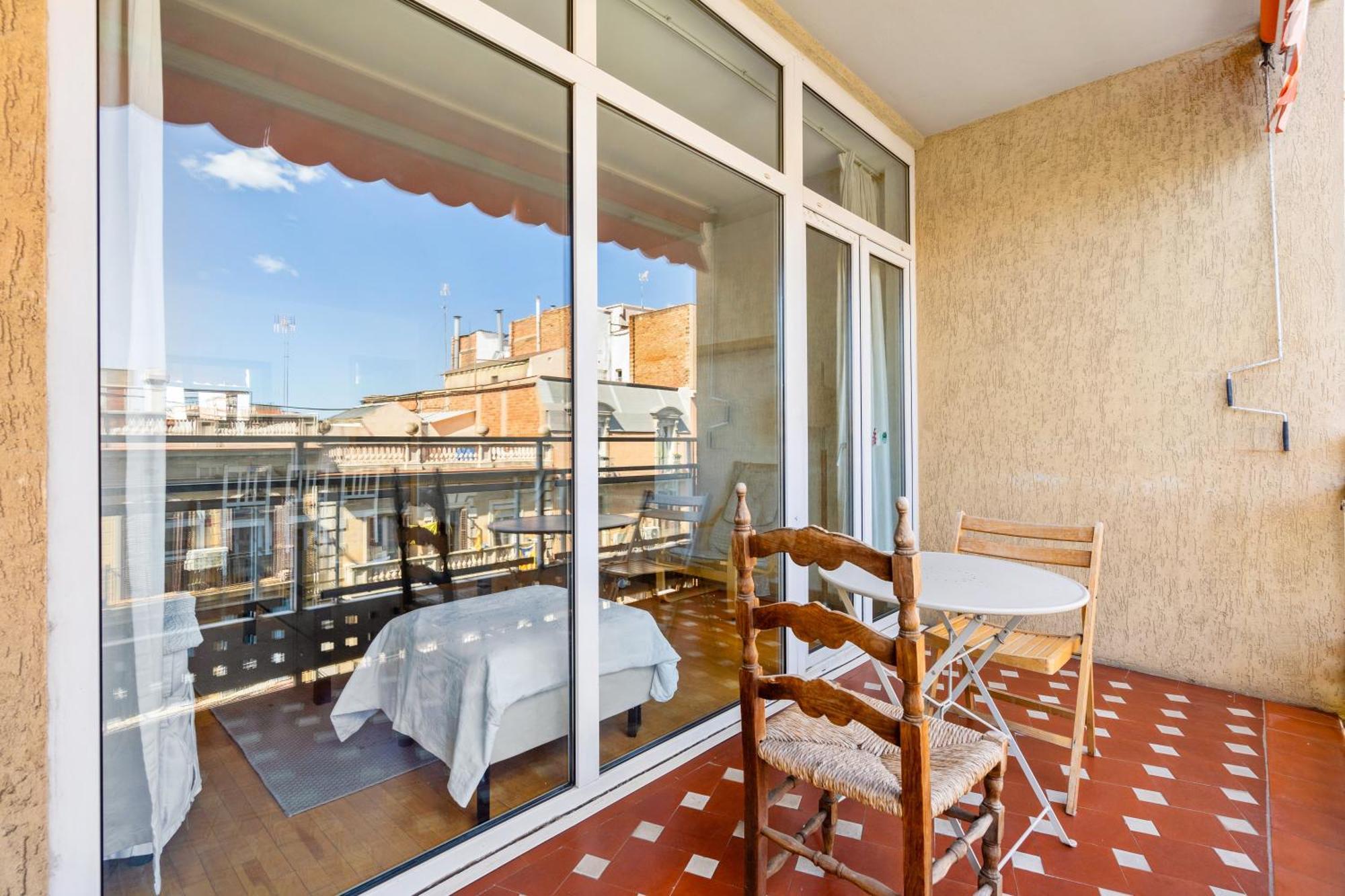 Stylish 4br View Near Sagrada Familia Appartement